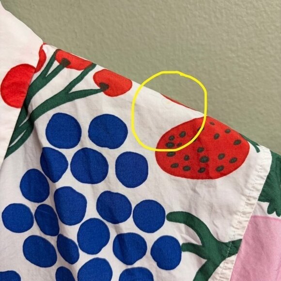 Marimekko Uniqlo Womens Fruit Top Size M Button Up Cotton Hippie Artsy Cherry - Picture 4 of 9